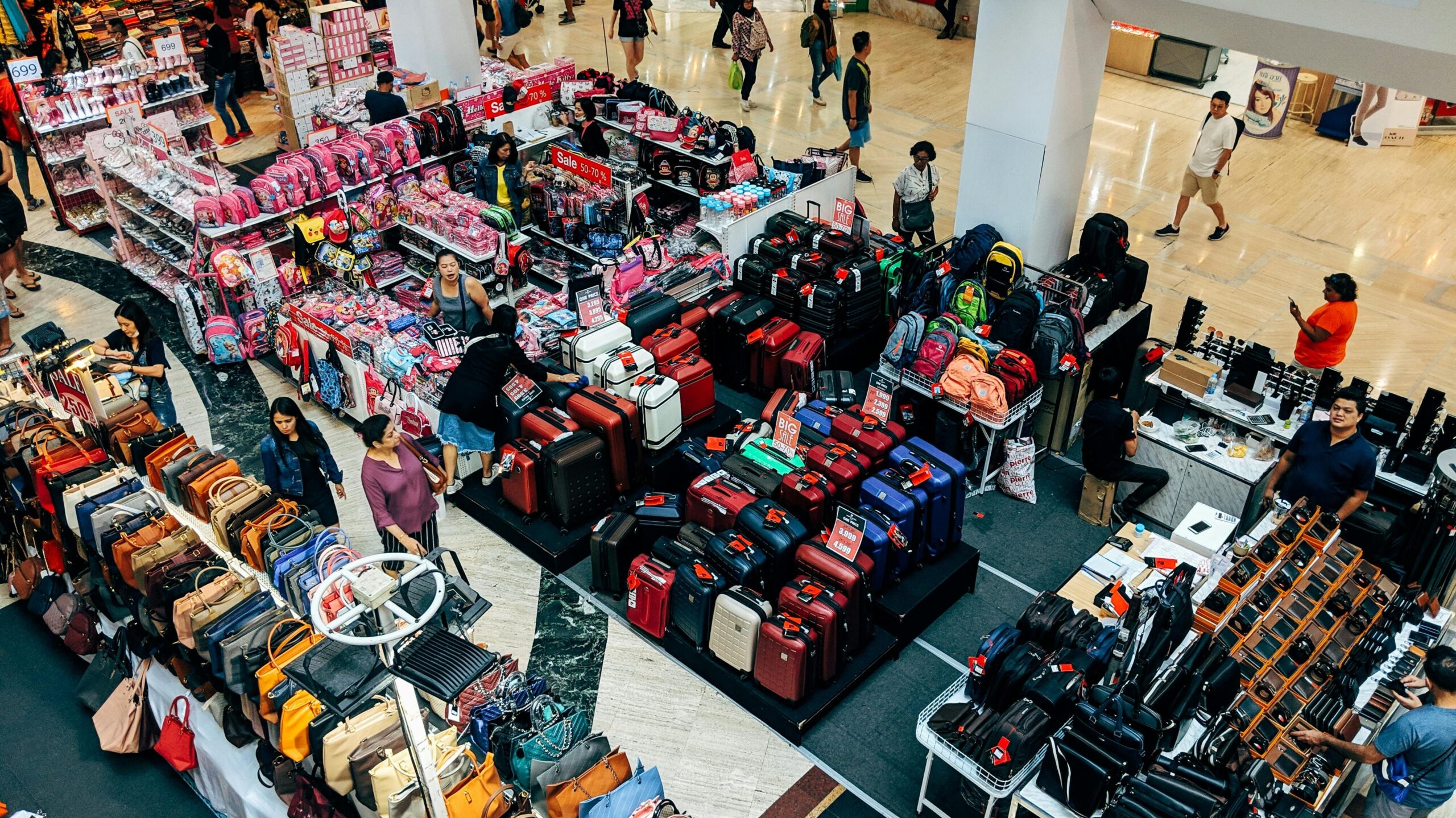 people shopping edited scaled