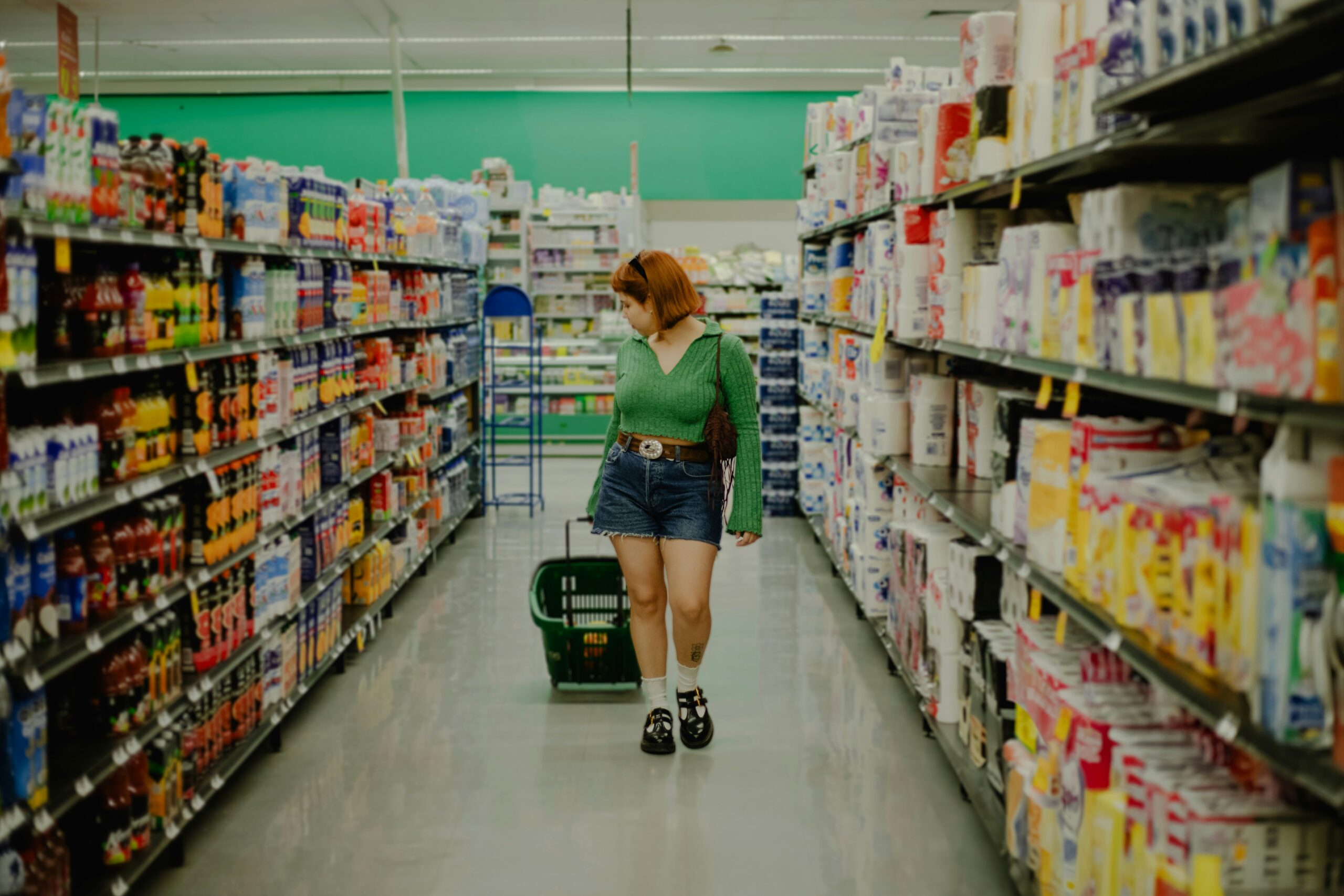 supermarket shelves price tags
